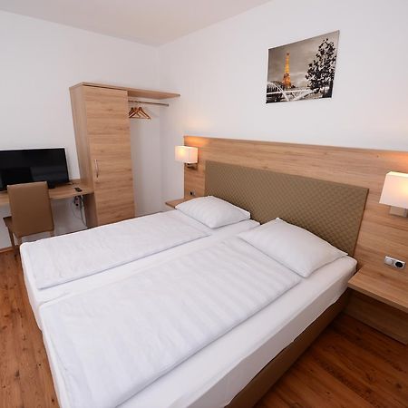 Hotel Linde Stuttgart Buitenkant foto