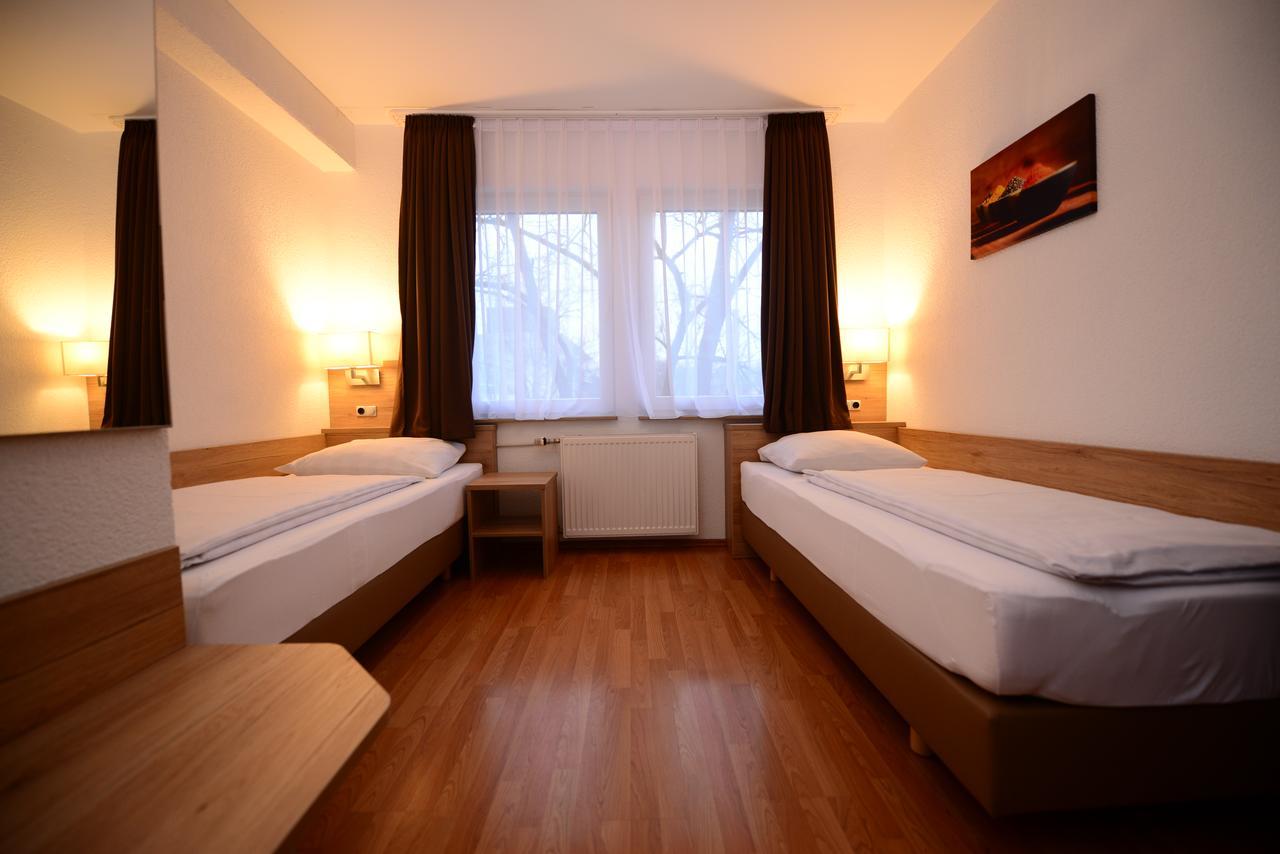 Hotel Linde Stuttgart Buitenkant foto